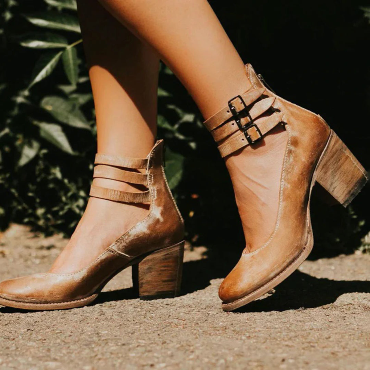 Eva - Stylish Ankle Boot