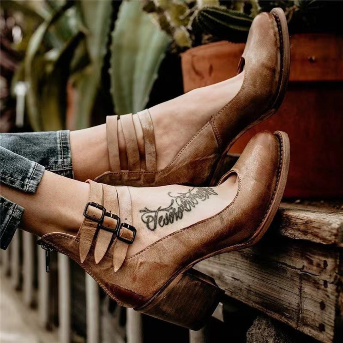 Eva - Stylish Ankle Boot