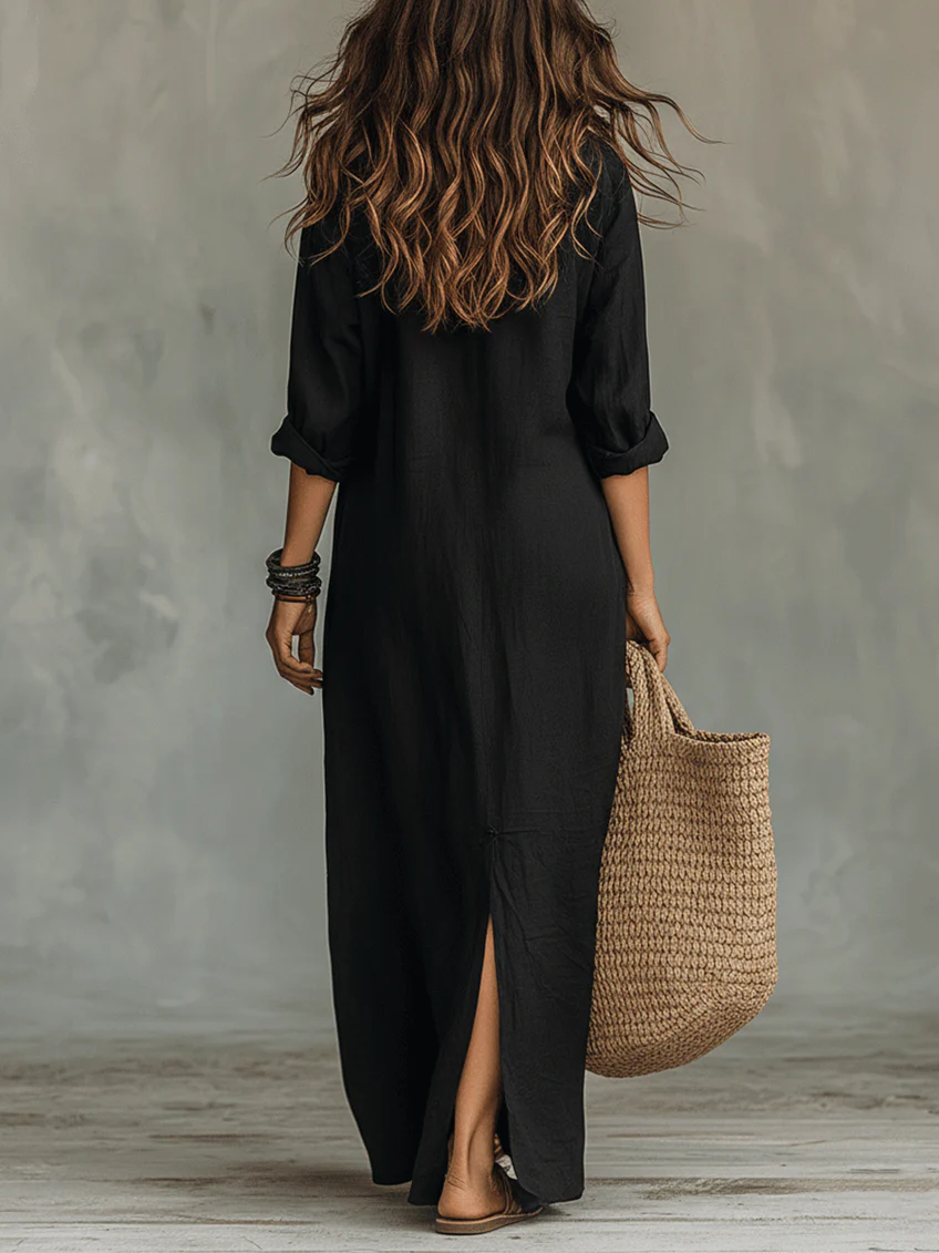 Soline™ | Loose-fitting black maxi dress with buttons