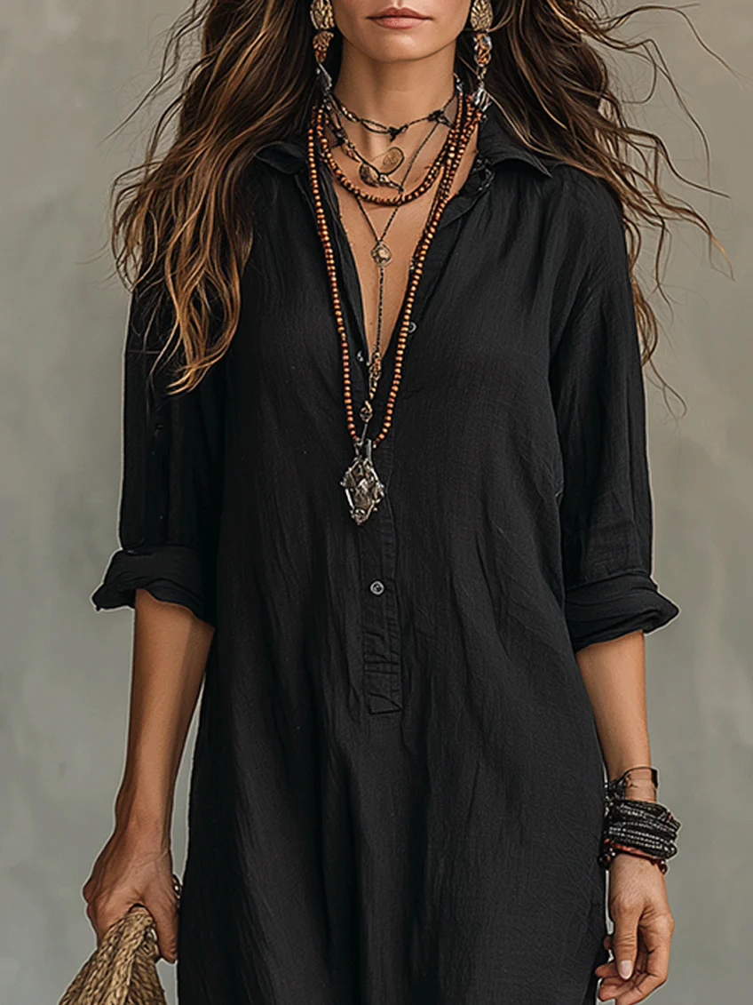 Soline™ | Loose-fitting black maxi dress with buttons